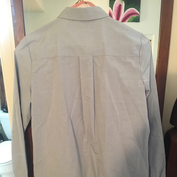 NWOT Mossimo ladies button down dress shirt XS - Picture 3 of 3